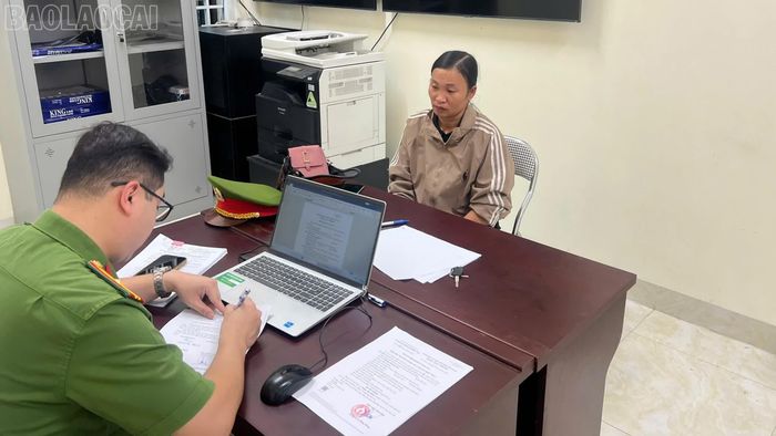 Bị can Phạm Thị Huấn tại cơ quan điều tra.