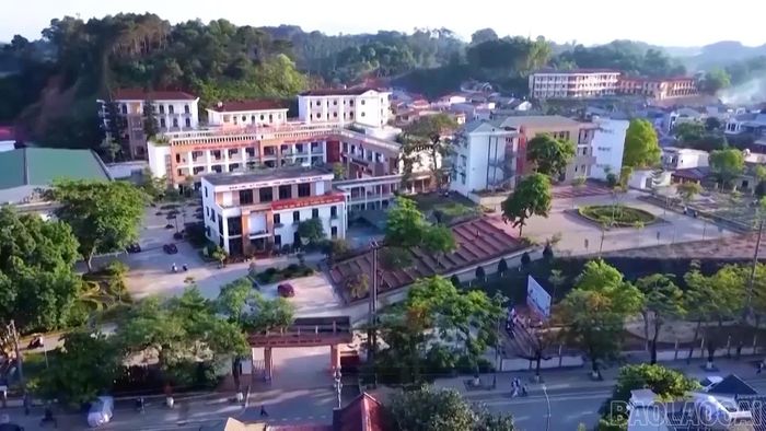 Hạ tầng viễn thông là điều kiện then chốt để các trường đưa công nghệ vào quản lý dạy và học.