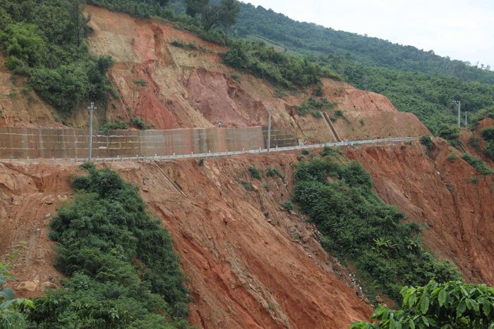 Tuyến đường ĐT722 nối Đà Lạt đi khu vực Đam Rông có nguy cơ sạt lở cao vào cao điểm mùa mưa