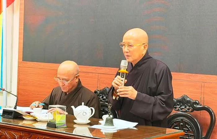 Hòa thượng Thích Khế Chơn phát biểu