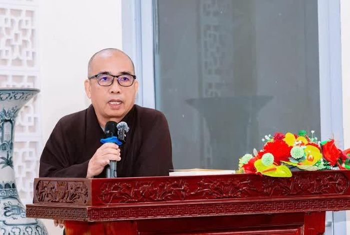 Thượng tọa Thích Viên Trí phát biểu đúc kết