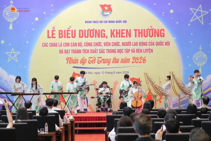 Tiết mục văn nghệ tại chương trình