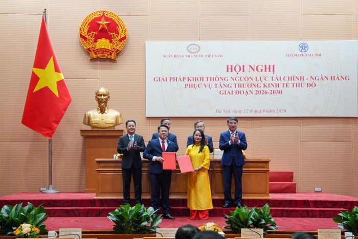 Các ngân hàng thương mại và doanh nghiệp đã ký kết nhiều thỏa thuận hợp tác về tài trợ vốn, thu xếp tài chính và cung cấp giải pháp ngân hàng cho các dự án trọng điểm của Thủ đô giai đoạn 2026-2030