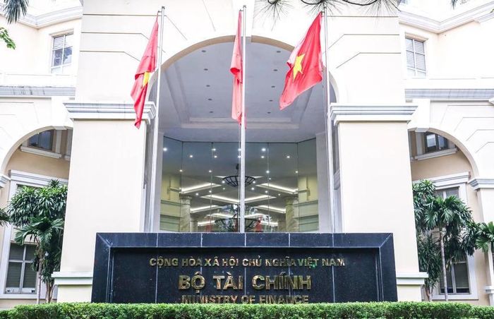 Doanh nghiệp có doanh thu hằng năm không quá 10 tỷ đồng thuộc diện được giảm 30% số thuế TNDN phải nộp trong kỳ tính thuế năm 2026 và 2027 nếu đáp ứng các điều kiện theo quy định. Ảnh minh họa.