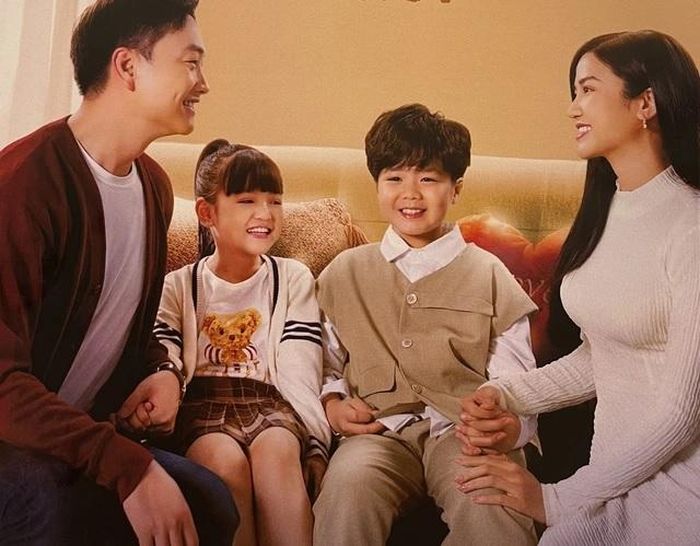 Góp mặt trong bộ phim "Cầu vồng ở phía chân trời", Trọng Lân vào vai Tuấn là một ông bố đơn thân, chủ một quán pub, tính cách trẻ con, mải chơi và vô tâm. Tuy nhiên, Tuấn đã học cách trưởng thành và chào đón hạnh phúc mới bên người mình yêu.
