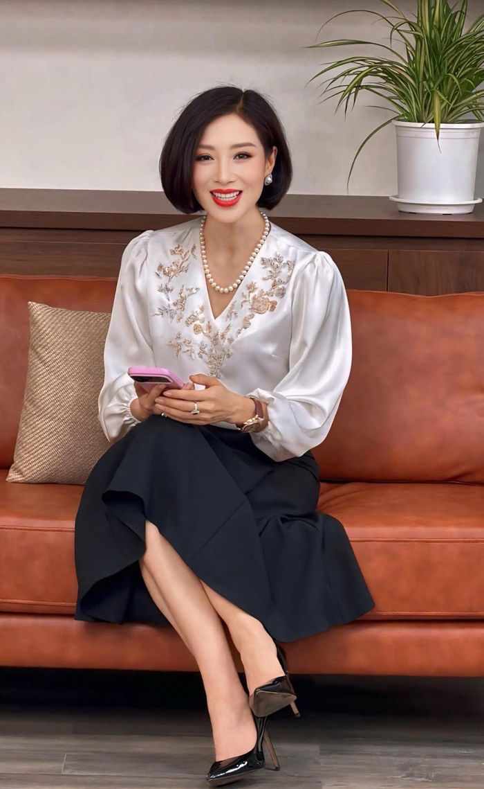 Ở tuổi 47, Thu Hương khiến nhiều người ngưỡng mộ với cuộc sống như nữ hoàng: Biệt thự trăm tỷ, sự nghiệp độc lập, chồng yêu chiều, các con khôn lớn... Nhưng cô không có kế hoạch quay lại với nghệ thuật vì hiện nay niềm đam mê của Thu Hương lại ở lĩnh vực nghiên cứu khoa học về sức khỏe - dinh dưỡng - trẻ hoá tuổi sinh học.
