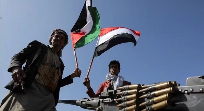 Theo Hội đồng Quan hệ Đối ngoại Mỹ (CFR), Houthi hiện kiểm soát khoảng 1/3 lãnh thổ Yemen nhưng khu vực này bao gồm khoảng 2/3 dân số cả nước.