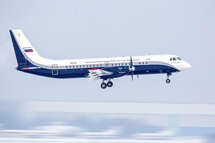 Công suất tối đa của động cơ có thể lên tới 3.100 mã lực, cao hơn khoảng 12 - 14% so với phiên bản cơ sở. Chỉ số tài nguyên tăng (tuổi thọ) tăng lên 7 - 8 nghìn giờ, gấp 10 lần so với động cơ được sử dụng trên Il-114 đời cũ.