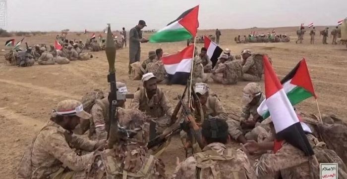 Lực lượng chính phủ Yemen tuyên bố sẽ tìm cách giành lại các khu vực bị chiếm. Trong khi đó, Houthi hồi cuối tháng 7 tuyên bố "cấm vận hàng hải đối với Arab Saudi" tại biển Đỏ và sau đó tấn công một số tàu chở dầu của nước này với lý do vi phạm lệnh phong tỏa.
