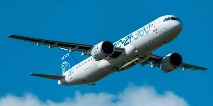 Cuối cùng, MS-21 là máy bay chở khách tầm trung thế hệ mới, được phát triển dựa trên những tiến bộ công nghệ mới nhất và nhắm đến phân khúc khách hàng khó tính nhất của thị trường vận tải hành khách.