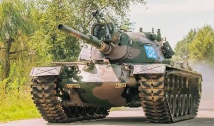 M48A5 chủ yếu được sử dụng trong các đơn vị dự bị và Vệ binh Quốc gia Mỹ. Điều này phù hợp với mục tiêu của chương trình: tận dụng những khung xe còn tốt để nhanh chóng bổ sung lực lượng với chi phí thấp hơn xe tăng mới.