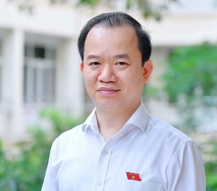 PGS.TS Bùi Hoài Sơn