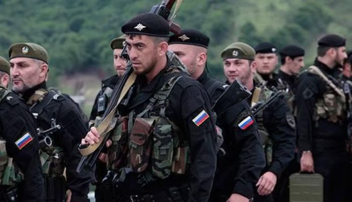 Giữa tháng 8, ông Kadyrov thông báo điều động thêm một nhóm tình nguyện viên từ Chechnya tới khu vực tác chiến.