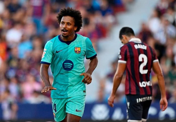  Barcelona toàn thắng sau 5 vòng đầu tiên của La Liga mùa 2026/27. 
