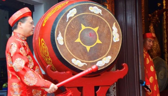 Các nghi lễ được thực hiện tại Đền Cửa Ông
