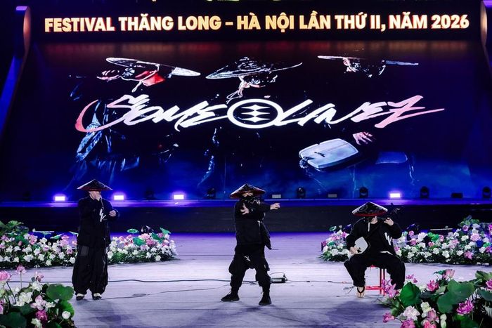 Phần trình diễn của đoàn Nhật Bản