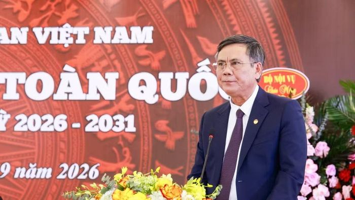 Đồng chí Trần Thắng, Ủy viên Ban Thường vụ Đảng ủy Mặt trận Tổ quốc, các đoàn thể Trung ương, Phó Chủ tịch Ủy ban Trung ương Mặt trận Tổ quốc Việt Nam phát biểu tại Đại hội. (Ảnh: Quang Vinh)