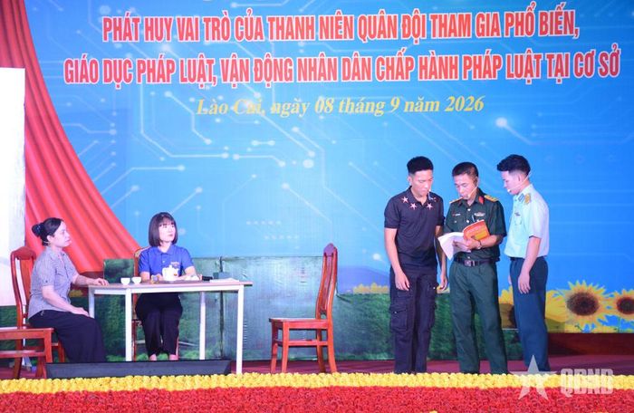  Một cảnh trong tiểu phẩm “Đừng để tuổi trẻ lỗi hẹn với Tổ quốc” gây xúc động với người xem.