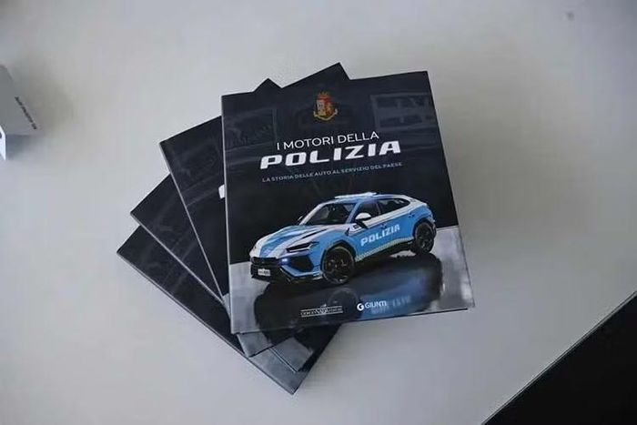 Trong nhiều trường hợp, những chiếc xe cảnh sát Lamborghini đã hỗ trợ cứu sống con người cũng như tham gia hơn 1.500 sự kiện giáo dục an toàn giao thông nhằm thúc đẩy văn hóa lái xe an toàn.