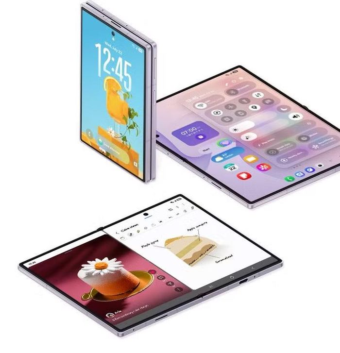 Màn hình lớn trên Galaxy Z Fold8 Series mở rộng không gian để người dùng vừa làm việc vừa nhận hỗ trợ từ AI.