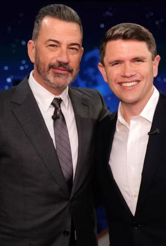 Cuộc trò chuyện giữa Jimmy Kimmel và James Talarico hút hàng triệu lượt xem trên YouTube. Ảnh: Disney