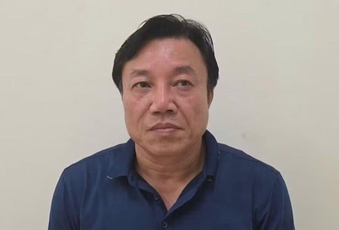 Ông Nguyễn Huy Ngọc