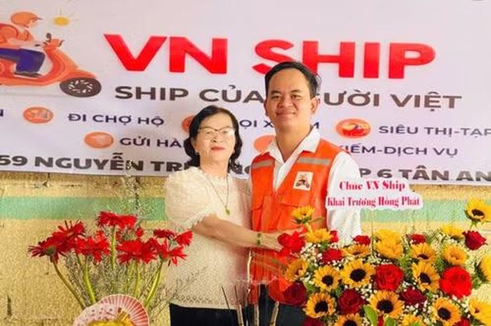 Huy đang cùng mẹ sinh sống trong căn nhà cũ ở Tổ dân phố Cam Bình, phường Phước Hội.