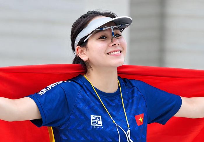 Thu Vinh, niềm hy vọng vàng của bắn súng Việt Nam.