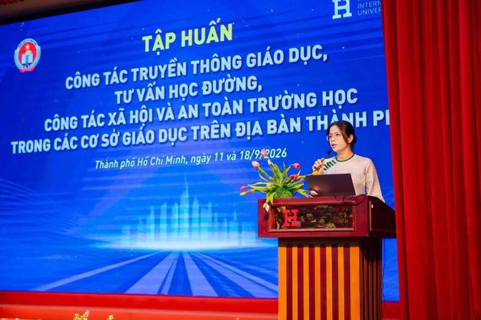 Bà Cao Thị Thiên Phúc, Trưởng phòng Học sinh – Sinh viên Sở GD&ĐT TPHCM.