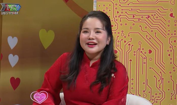 Vợ chồng chị Ngân có hành trình lập nghiệp đầy gian khó. Ảnh cắt từ clip 