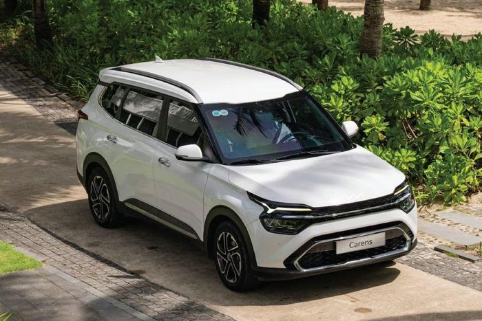 KIA Carens ó mức giá tiếp cận dễ dàng hơn với nhóm khách hàng mua xe phục vụ gia đình. Ảnh: Thaco