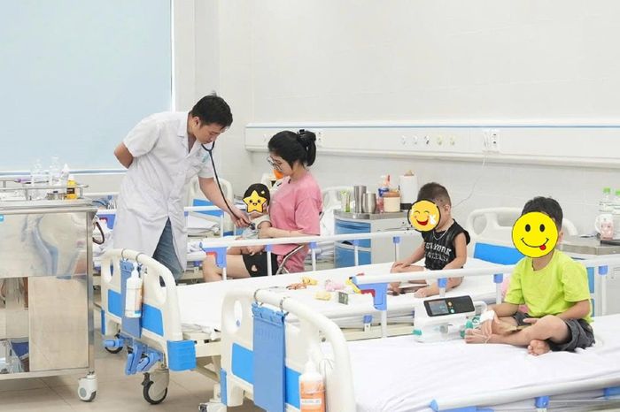 Các bệnh nhi đang điều trị tại Bệnh viện Nhi Trung ương cơ sở 2.