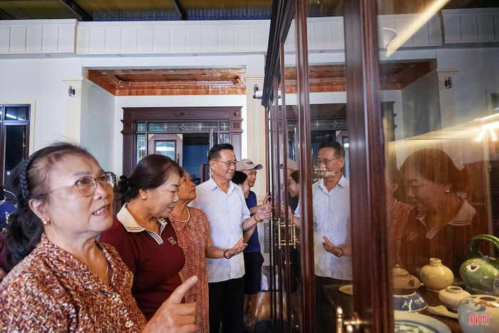 Vào cuối tuần, nơi đây là địa điểm gặp gỡ của những người yêu Truyện Kiều, qua đó duy trì thường xuyên các hoạt động giao lưu, tìm hiểu về tác phẩm.