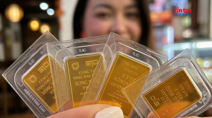 SJC niêm yết giá vàng miếng ở mức 142,4 - 145,4 triệu đồng/lượng trong sáng 13/9.