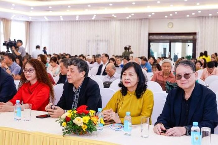 Đại biểu tham dự Đại hội