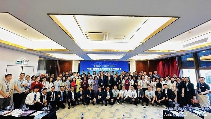 Đại biểu và doanh nghiệp hai nước tại Hội thảo Hợp tác Logistics và Chuỗi cung ứng Việt Nam - Trung Quốc.