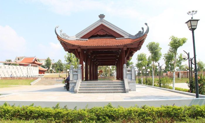 Khu vực nhà sắp lễ.