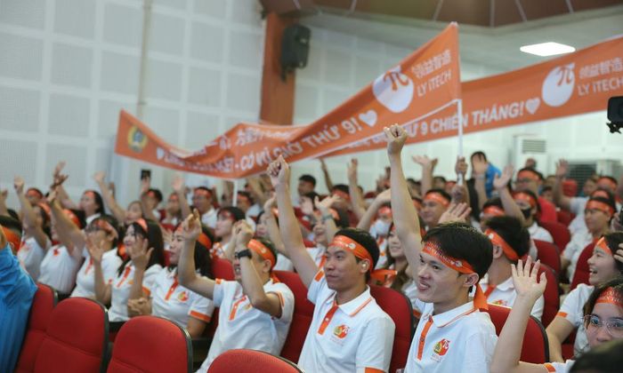  Người lao động tham gia chương trình. 