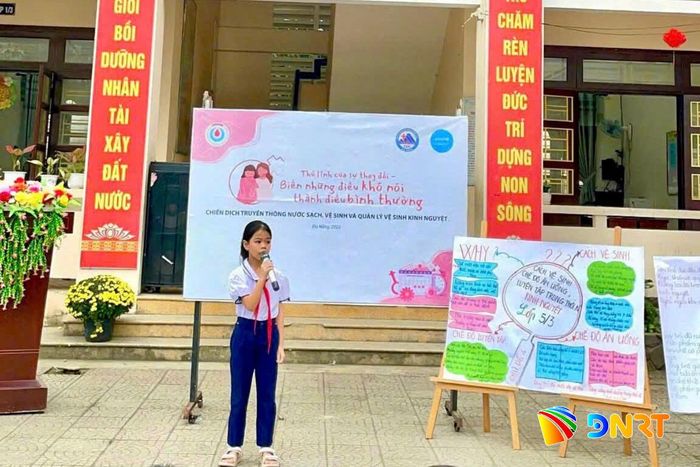 Học sinh Trường Tiểu học Hòa Phú tham gia hoạt động của CLB. Ảnh: T.V