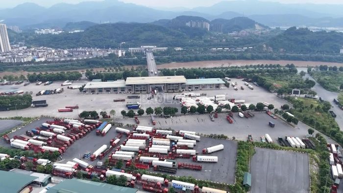Dự án được kỳ vọng bổ sung hạ tầng logistics, góp phần nâng cao năng lực tập kết, lưu giữ và bốc xếp hàng hóa, thúc đẩy hoạt động xuất nhập khẩu qua cửa khẩu Kim Thành.
