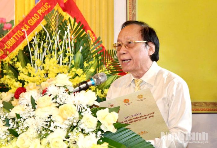 Nghệ sĩ Nhân dân Lê Tiến Thọ, Viện trưởng Viện Nghiên cứu, bảo tồn và phát huy văn hoá dân tộc phát biểu khai mạc hội thảo.