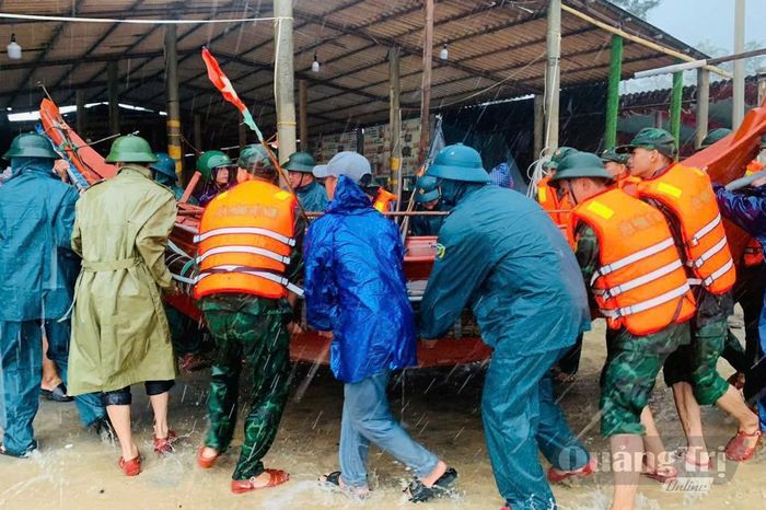 Công tác ứng phó thiên tai được thực hiện theo phương châm “4 tại chỗ” - Ảnh: Q.V