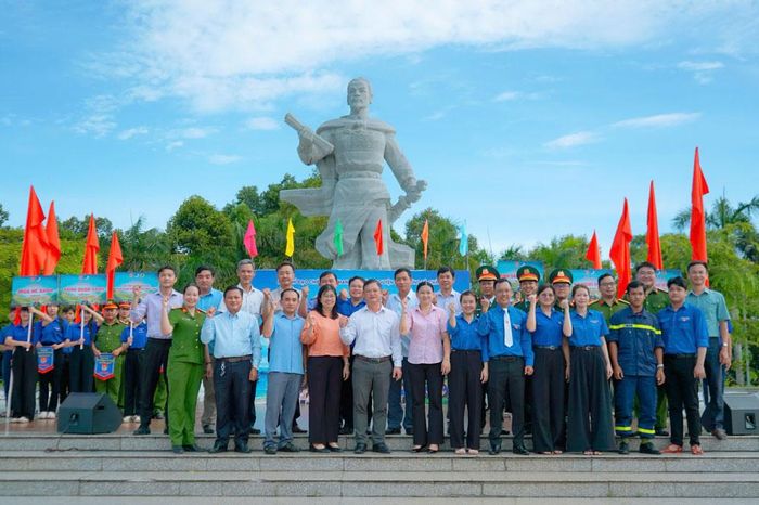 Phường Tô Châu tổ chức Lễ ra quân Chiến dịch Thanh niên tình nguyện hè năm 2026