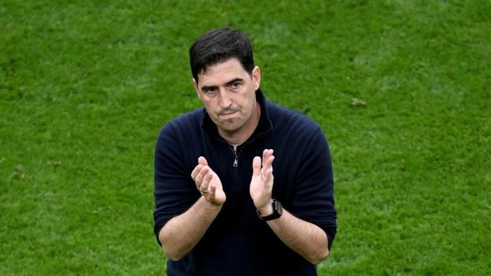 Andoni Iraola đối mặt bài toán thể lực sau trận đấu tại Champions League. . Ảnh: Liverpool FC
