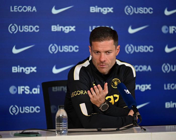 Xabi Alonso thất vọng khi Chelsea không thể dành chiến thắng