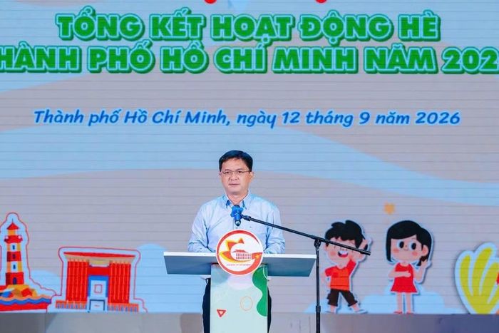 Đồng chí Nguyễn Mạnh Cường, Phó chủ tịch UBND TP.HCM, Trưởng Ban Chỉ đạo hoạt động Hè TP.HCM, phát biểu tại hội nghị.