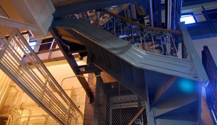 Trong thời kỳ Bretton Woods, vàng giữ vai trò nền tảng của hệ thống tiền tệ quốc tế và USD được neo ở mức 35 USD mỗi ounce.
