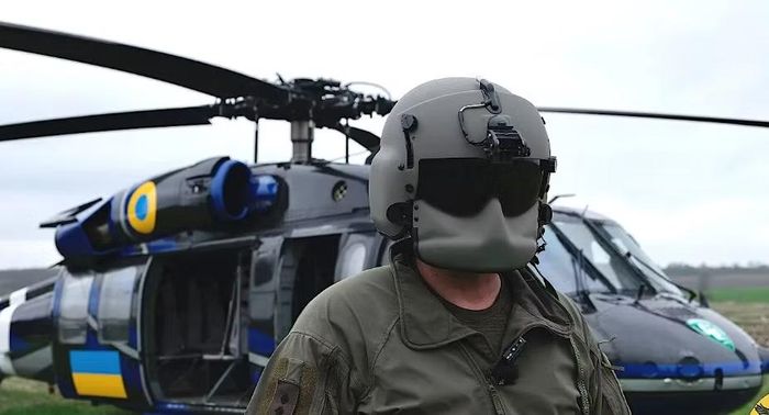Đến năm 2025, GUR cho biết lực lượng này đã có "một số" trực thăng Black Hawk và tiếp tục tiếp nhận thêm máy bay từ các chiến dịch quyên góp quốc tế.