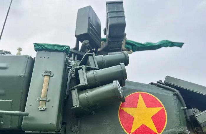 Theo thông số được công bố tại triển lãm năm 2019, xe có khối lượng khoảng 46,5 tấn, tốc độ tối đa khoảng 60 km/h và tầm hoạt động tối đa khoảng 550 km trên đường bằng.