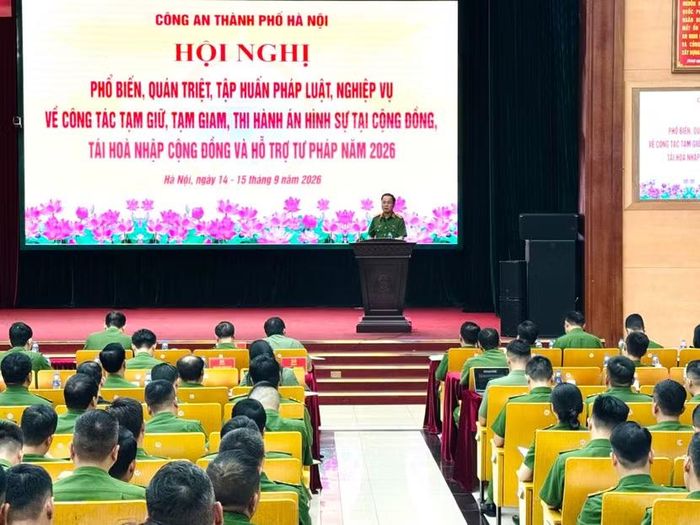 Quang cảnh hội nghị